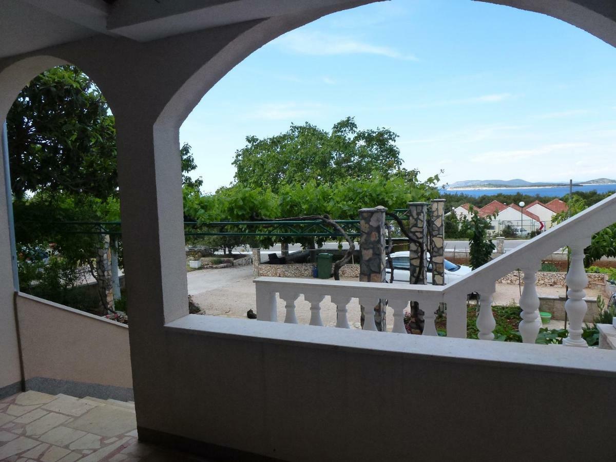 Apartment Zmiric *
